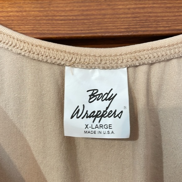 Body Wrappers Long Sleeve Leotard Nude Size XL NWT - Picture 4 of 4